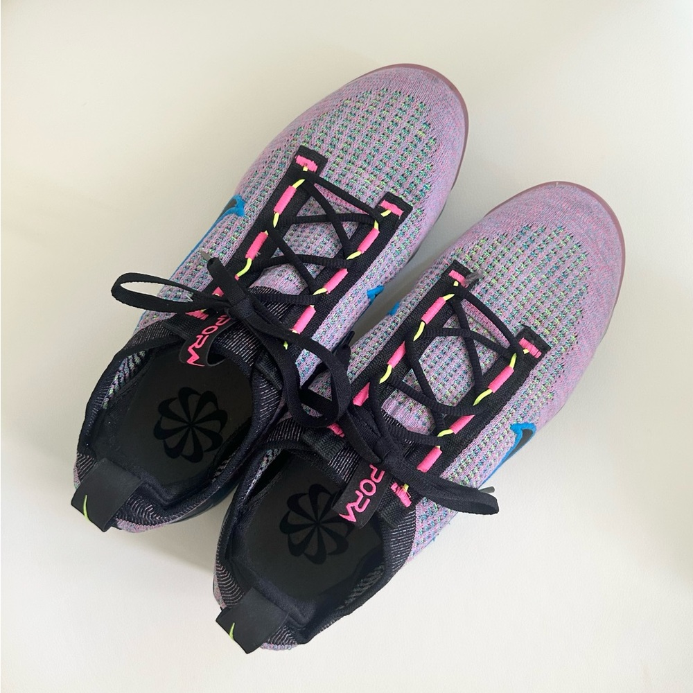 Nike Women's Vapor Max Flyknit